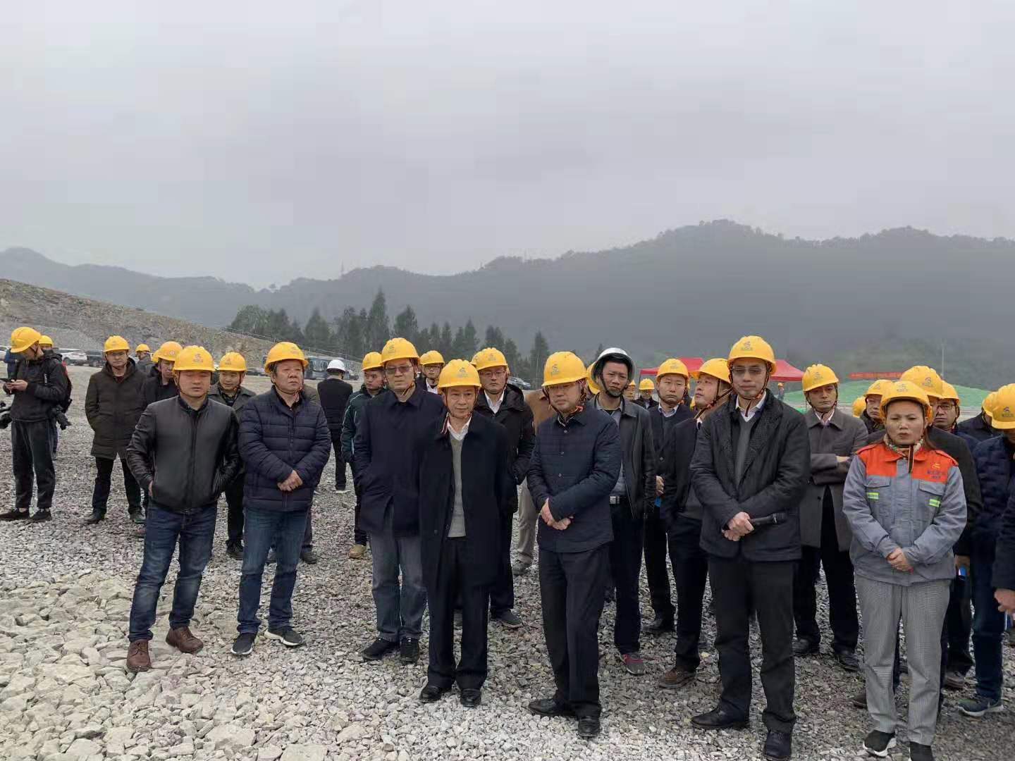 陪同市领导、区长考察