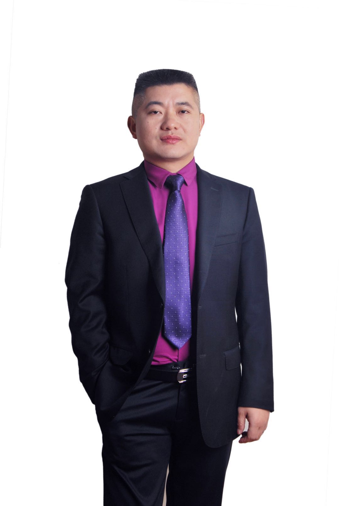 雷启如主任