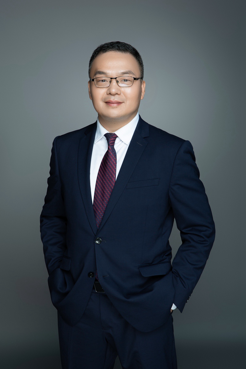 茹士春律师